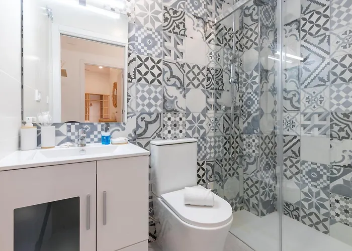 Travel Habitat Zaidia Con Terraza * فالنسيا